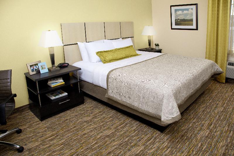 Sonesta Simply Suites Chicago Либъртивил Екстериор снимка