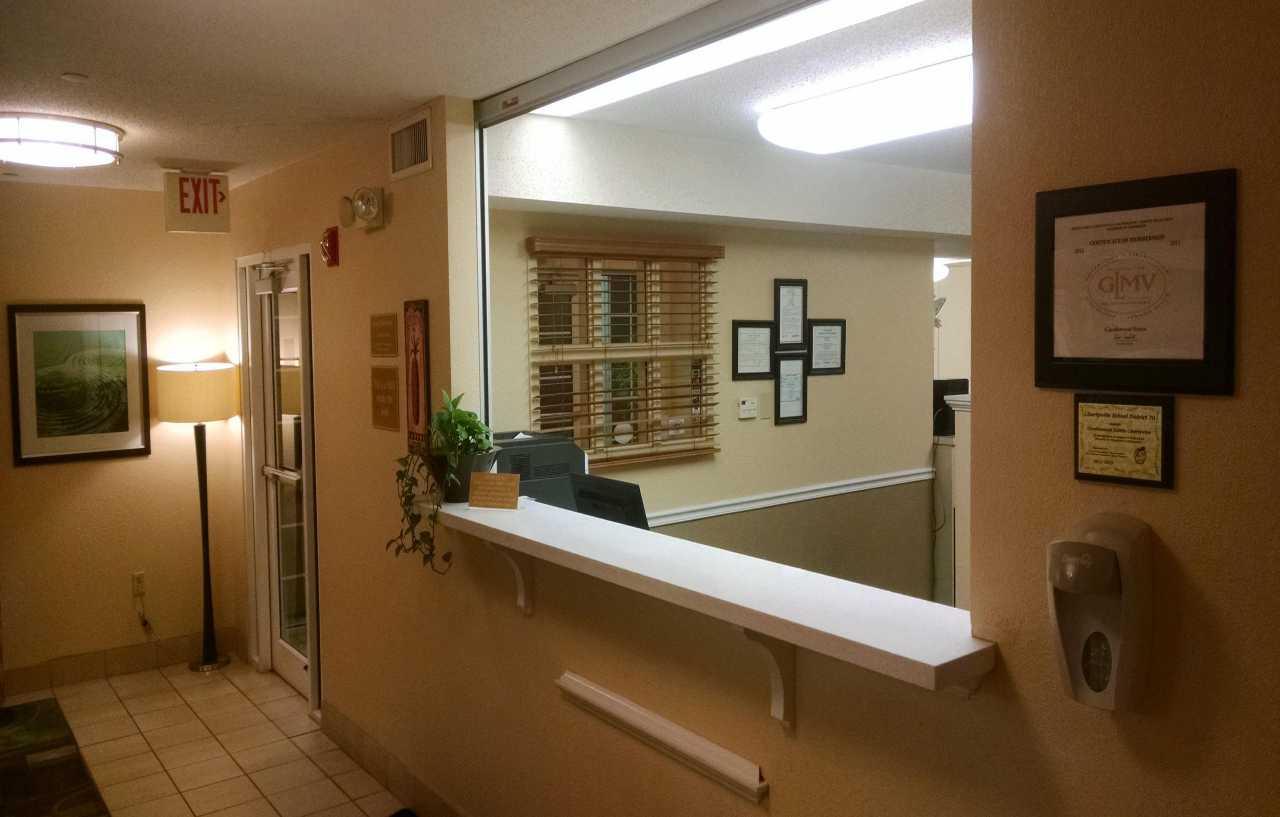 Sonesta Simply Suites Chicago Либъртивил Екстериор снимка